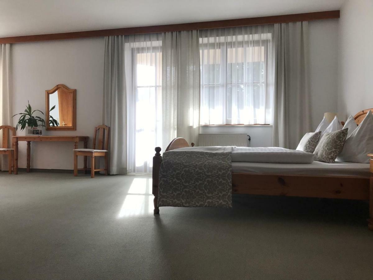 Das Herbst Feldbach (Styria) Exterior foto